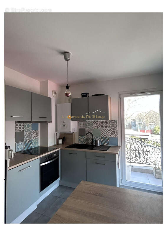 Appartement à CANDILLARGUES