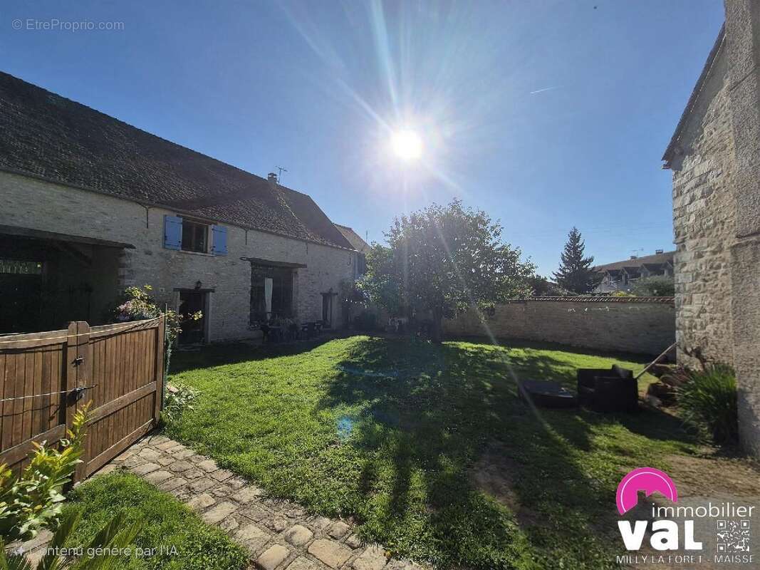 Maison 145 m² à Milly-La-Foret  - photo 2