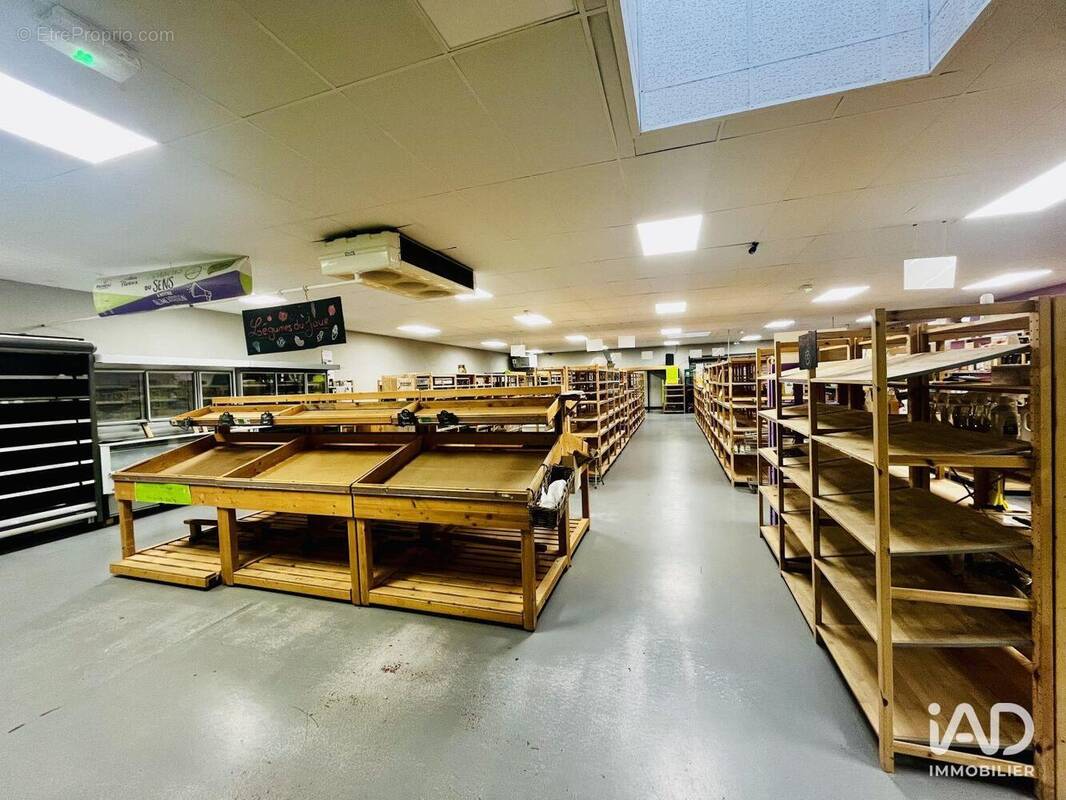 Photo 1 - Commerce à VIERZON