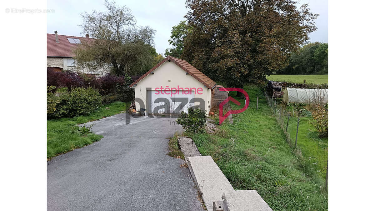 Maison à BONNEFONTAINE