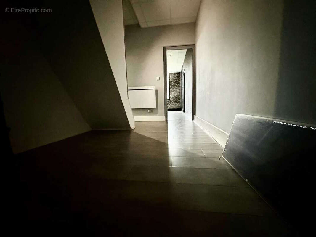 Maison à SAINS-RICHAUMONT