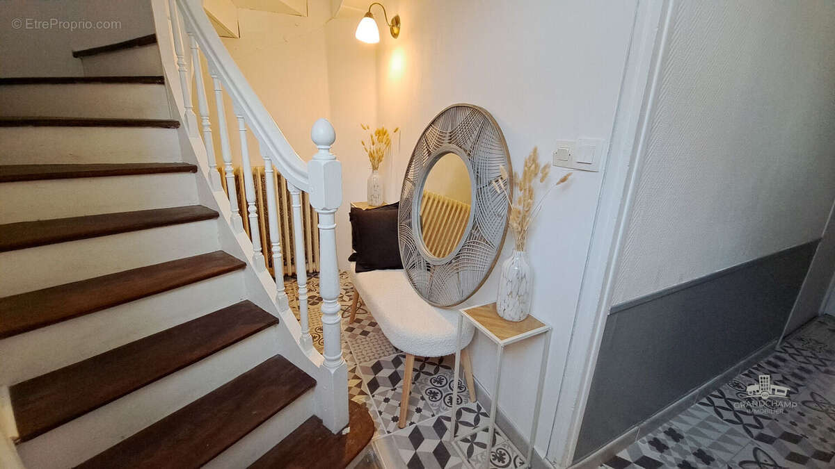 Maison à GRANDCHAMPS-DES-FONTAINES