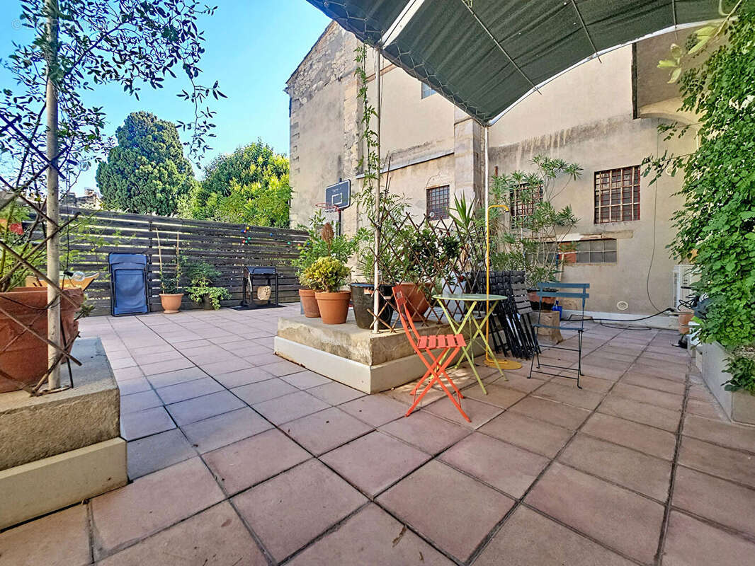 Avignon intra-muros Appartement 5 pièces 167 m2 avec terrasse d'exception de 100 m² - photo 9