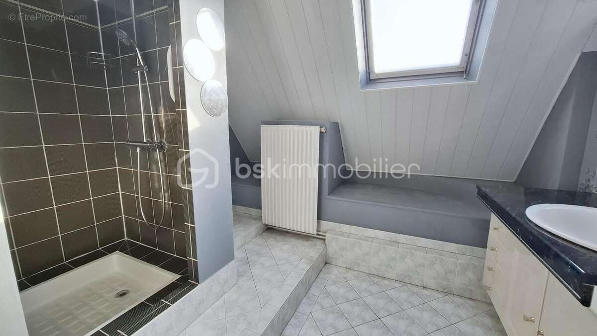 Confort et volume au cœur de Breuillet - photo 19