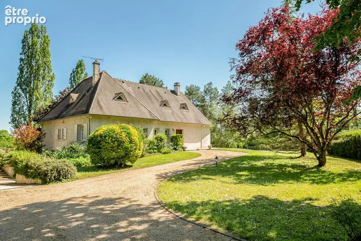 Lieux uniques ® - propriétés privées - propose superbe propriete de 1980 sur 4000 m² de terrain entierement clos - grouets - photo 2