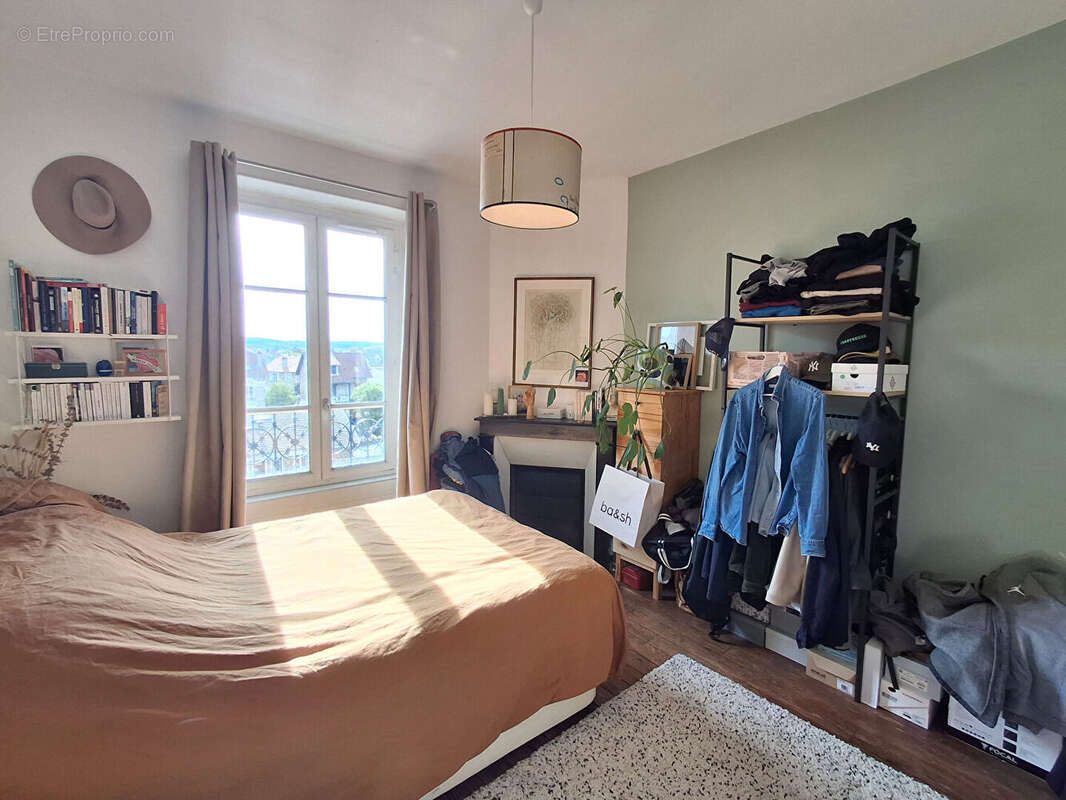 Appartement à LE CHESNAY