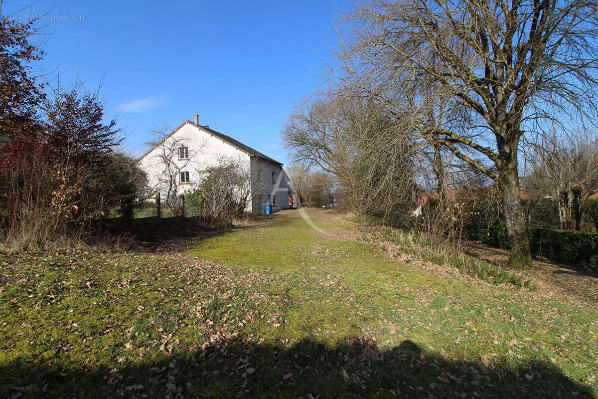 Maison à SAINT-GERVAIS-LA-FORET