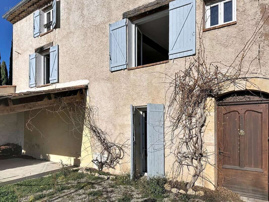Maison à LORGUES
