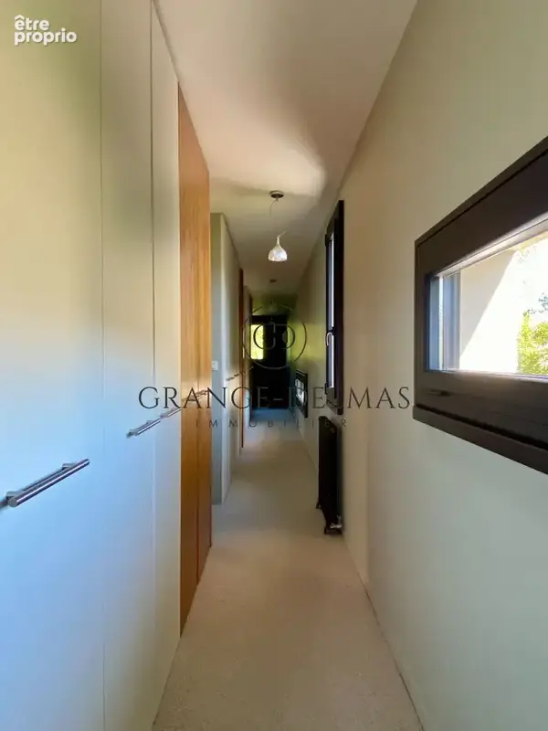 Maison d'architecte en R+1 avec jardin, piscine et stationnements - CAUDÉRAN - photo 12
