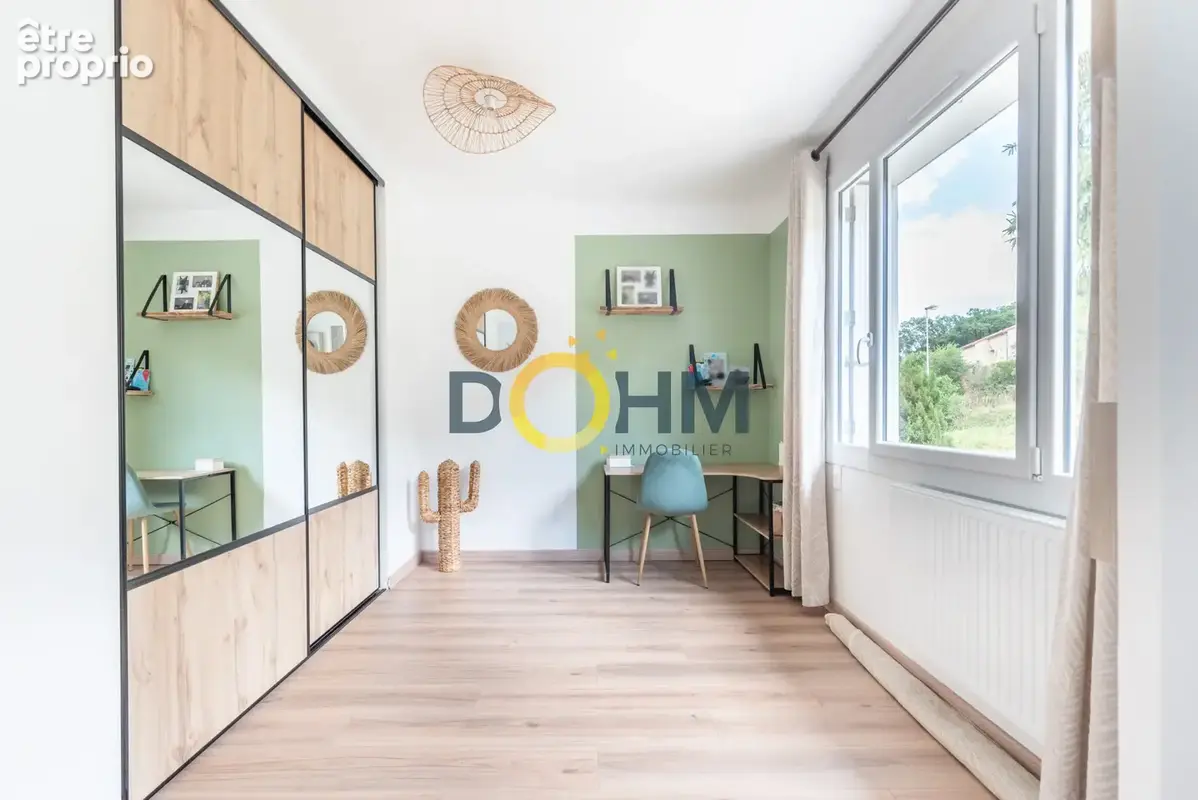 Espaly Saint Marcel ! Maison traditionnelle 295 m2 avec piscine sur 1534 m2 de terrain - photo 10
