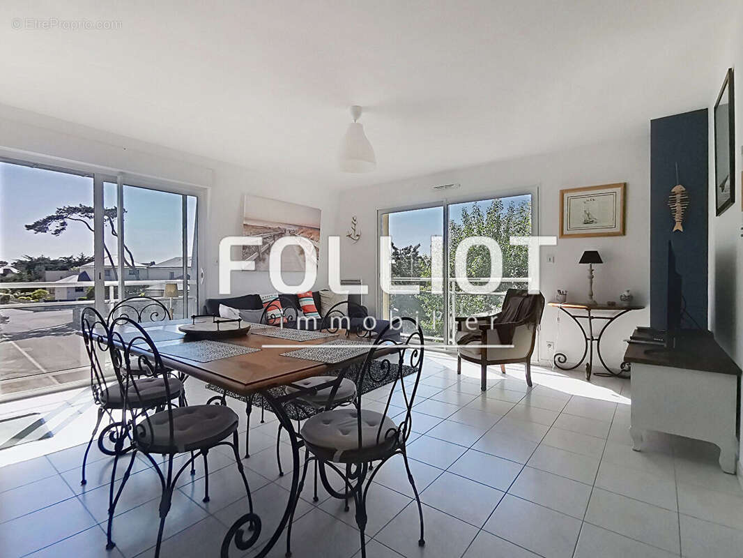Appartement 3 pièces à vendre à Jullouville - Accès direct plage - photo 4