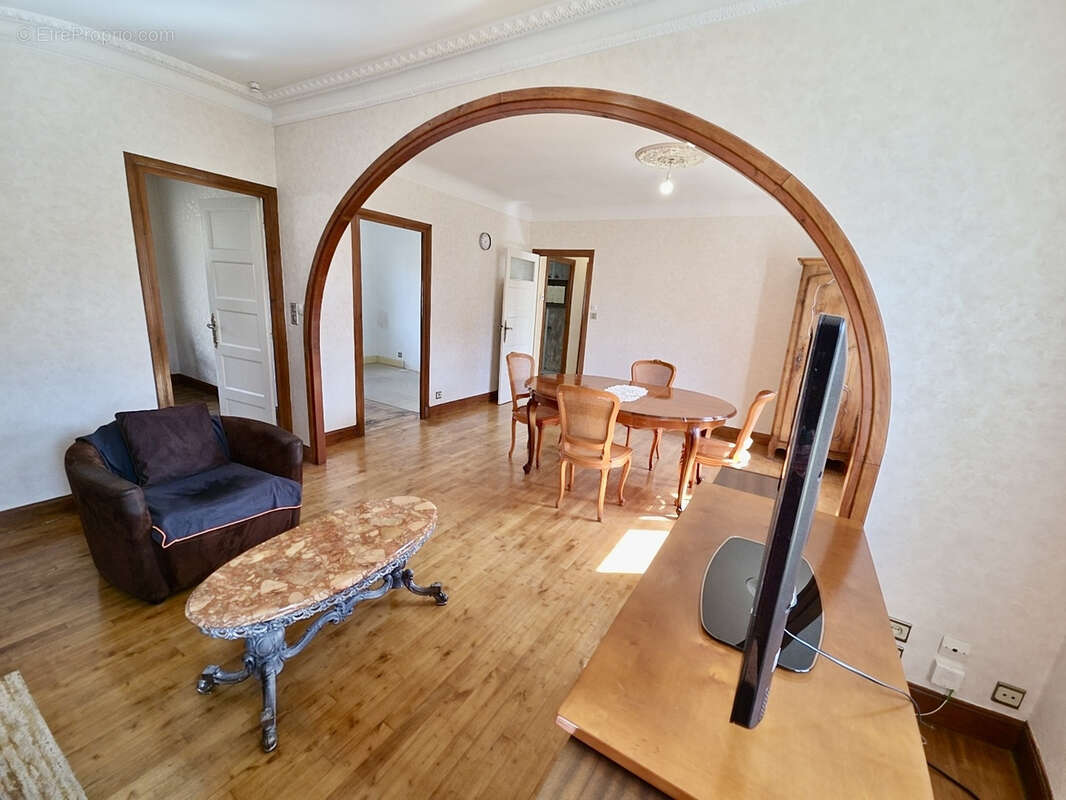 Maison à SAINTE-FLORINE