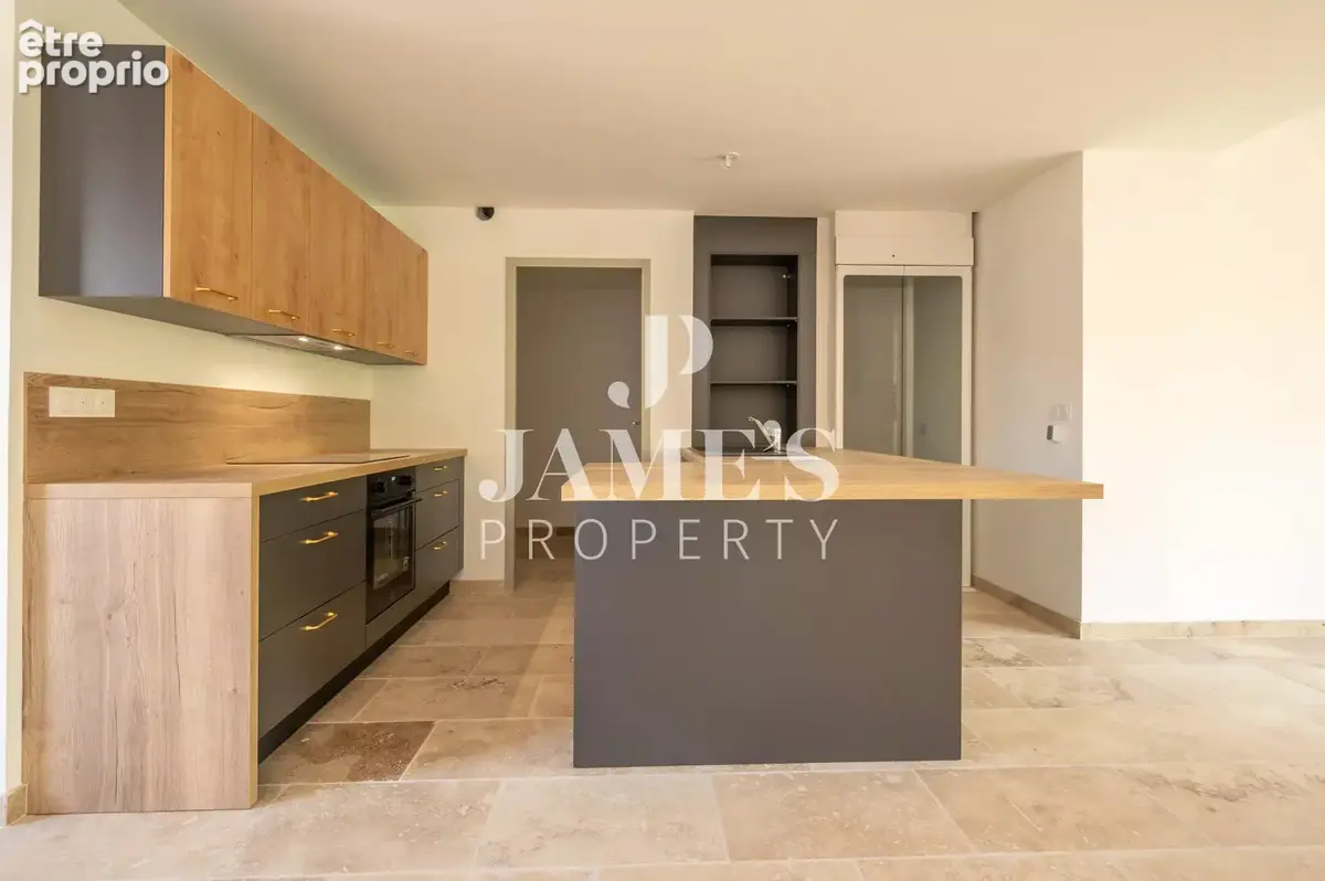 Appartement 4 pièces 130 m² à vendre à Saint-Remy-De-Provence (13210) - photo 5