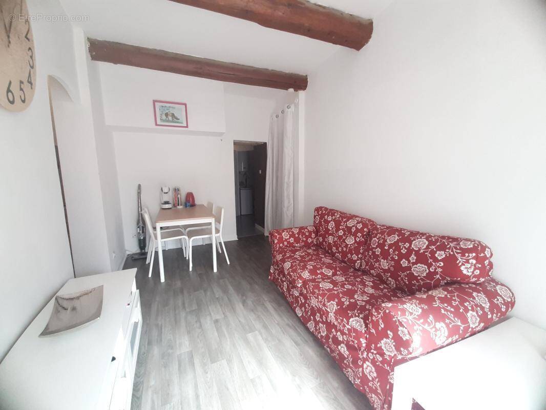 Appartement à LAMBESC