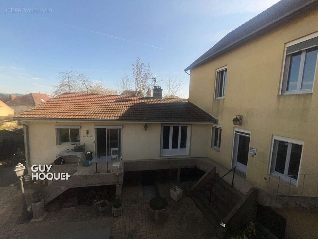 Maison à TOULON-SUR-ARROUX