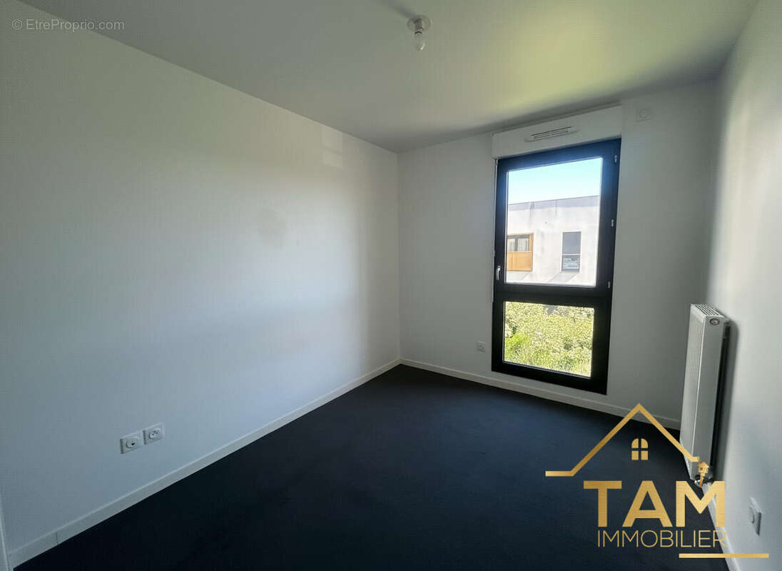 Appartement à SAINT-CYR-L'ECOLE