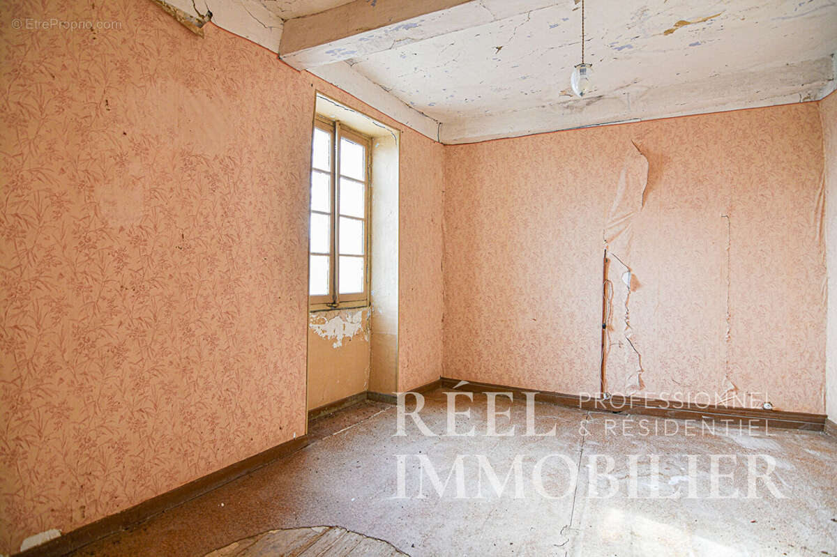 Maison à TOURRENQUETS