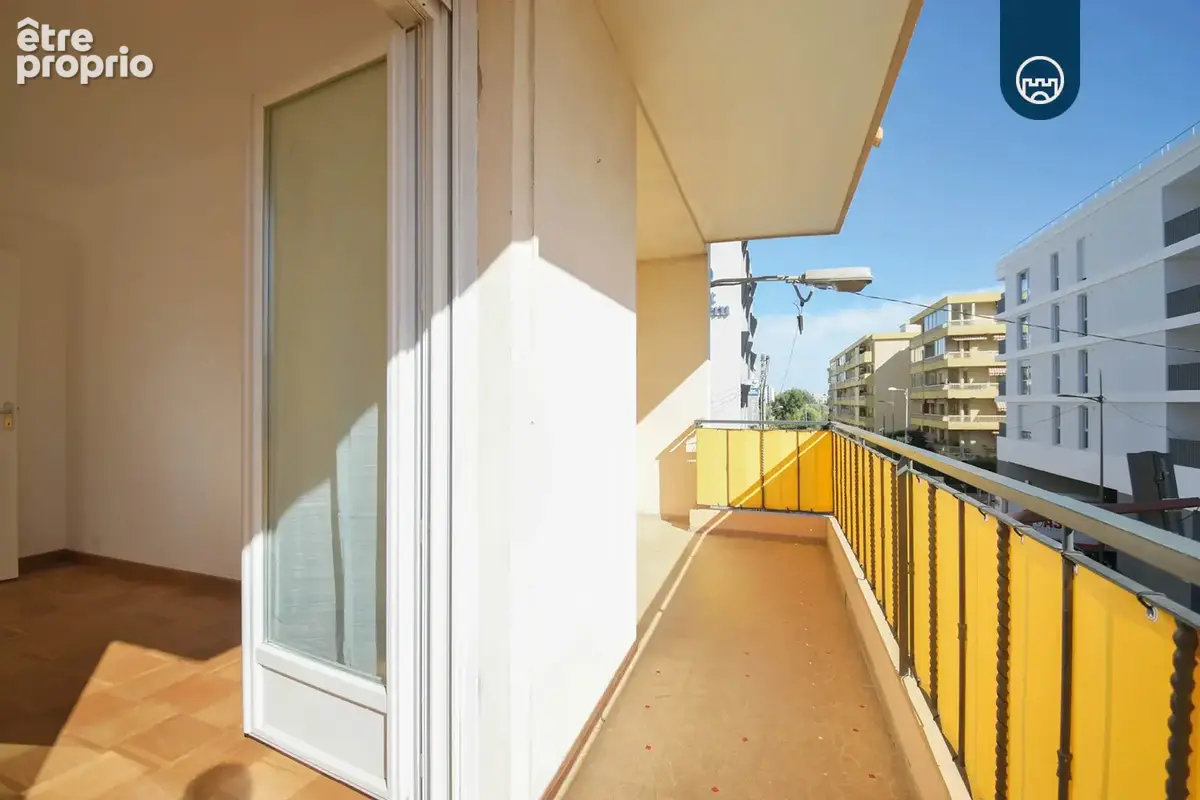 Saint Laurent Du Var - Square Bénes - Appartement - 4 pièces - 106,56 m2 - photo 21