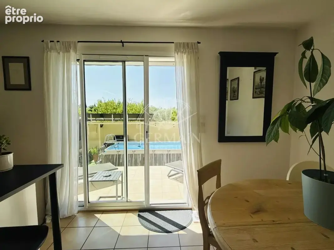 L'Isle-sur-la-Sorgue, à vendre, maison de plain-pied dans une résidence sécurisée à deux pas du centre-ville. - photo 12