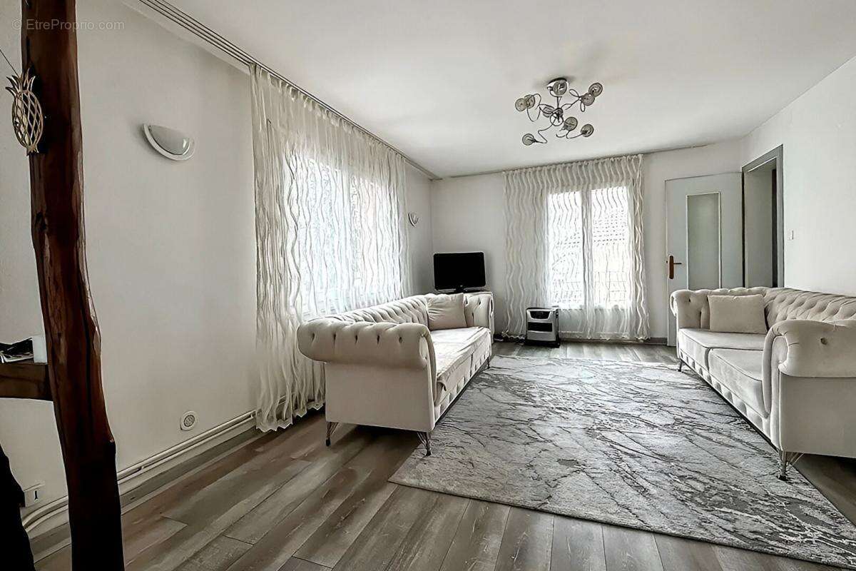 Maison à MONTBELIARD