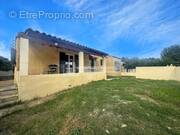 Maison à SAINT-ETIENNE-DU-GRES