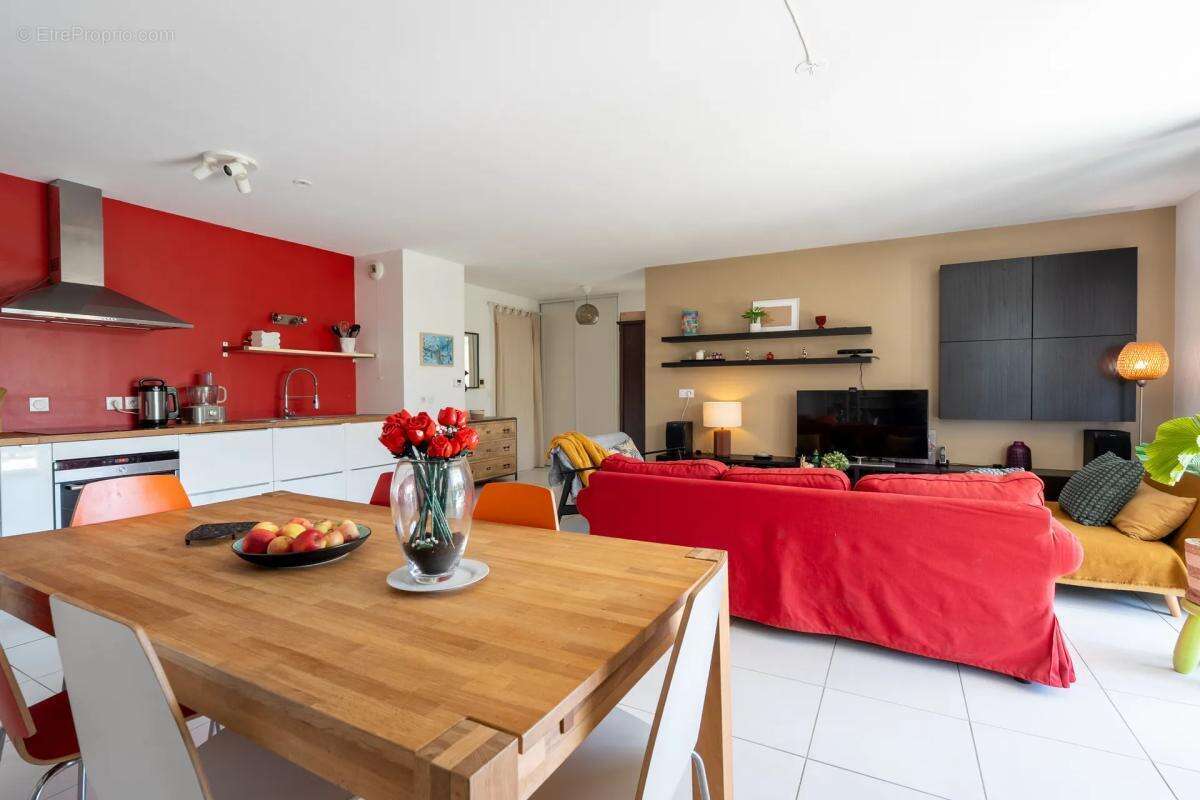 Appartement à MARSEILLE-13E