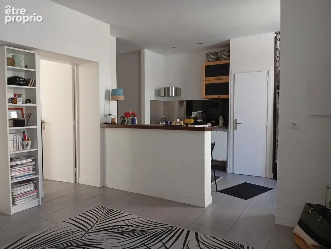 A vendre à Perpignan 149000€ - Appartement T4 rénové avec patio. - photo 4