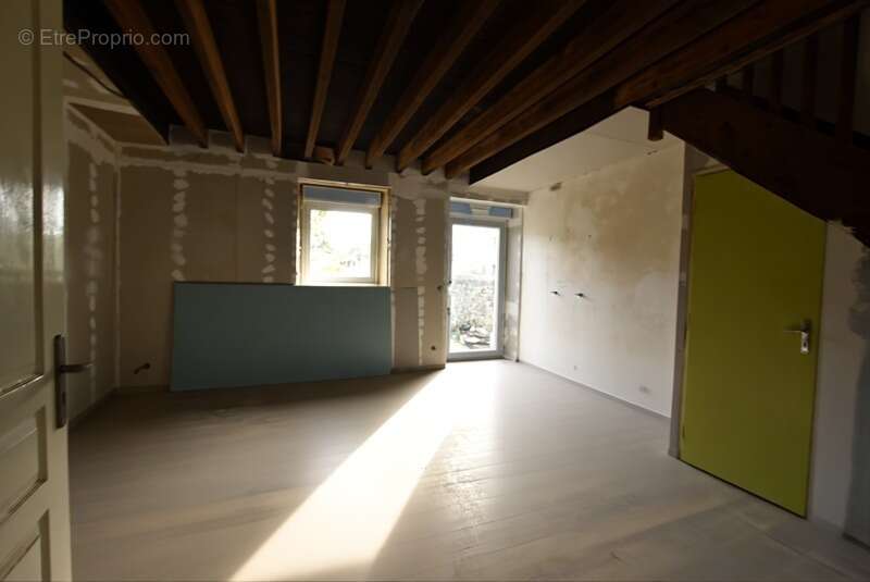 Maison à LA BOUEXIERE