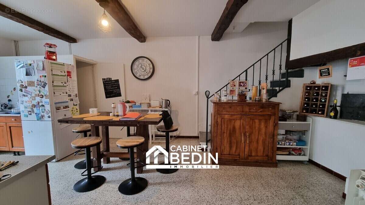 Maison à AURIAC-SUR-VENDINELLE