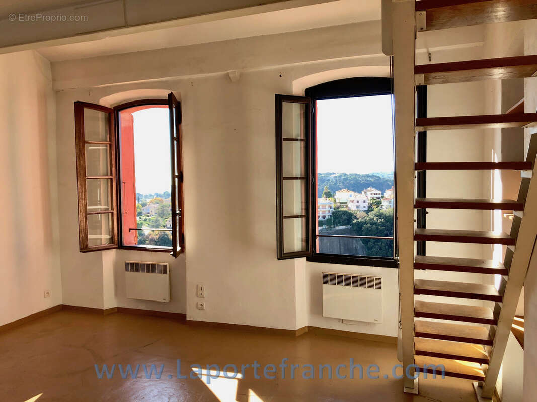 HAUT DE CAGNES dernier étage duplex 3 pièces - photo 13