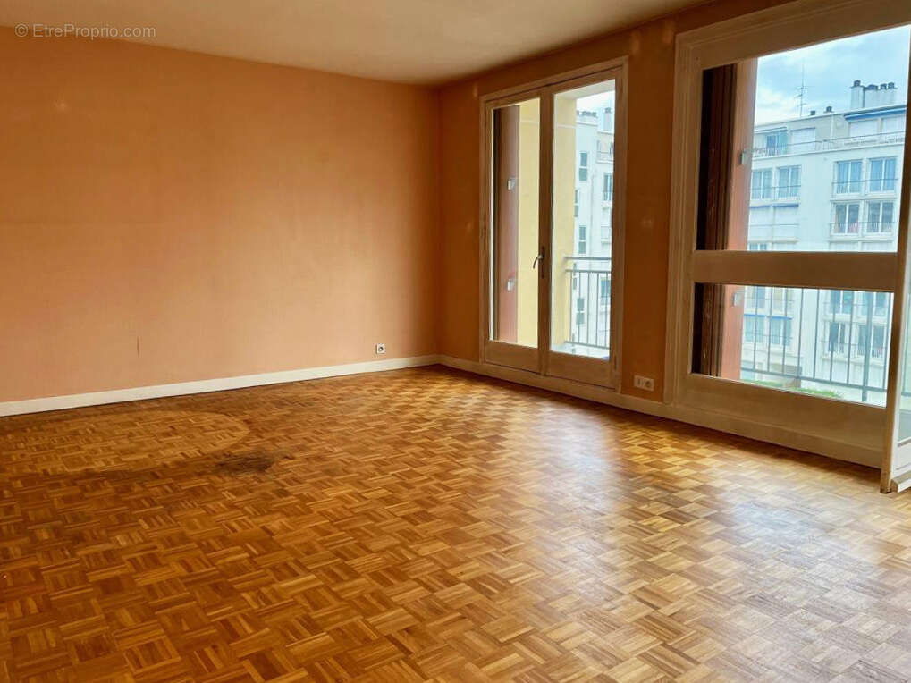 Appartement à VERSAILLES