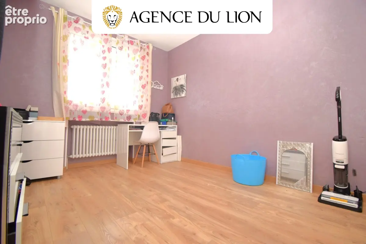 Maison 180 m² 6 chambres sous sol total - photo 10