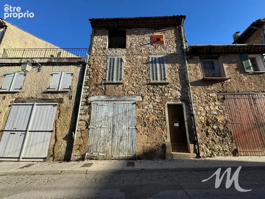 Grande maison de Village à rénover - photo 1