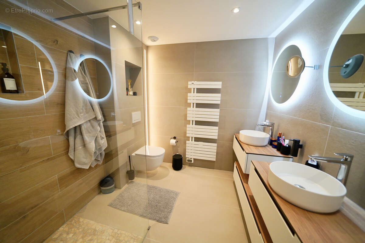 ANNECY NORD - Pringy / Promery - maison de village de 210 M2 habitables - photo 12
