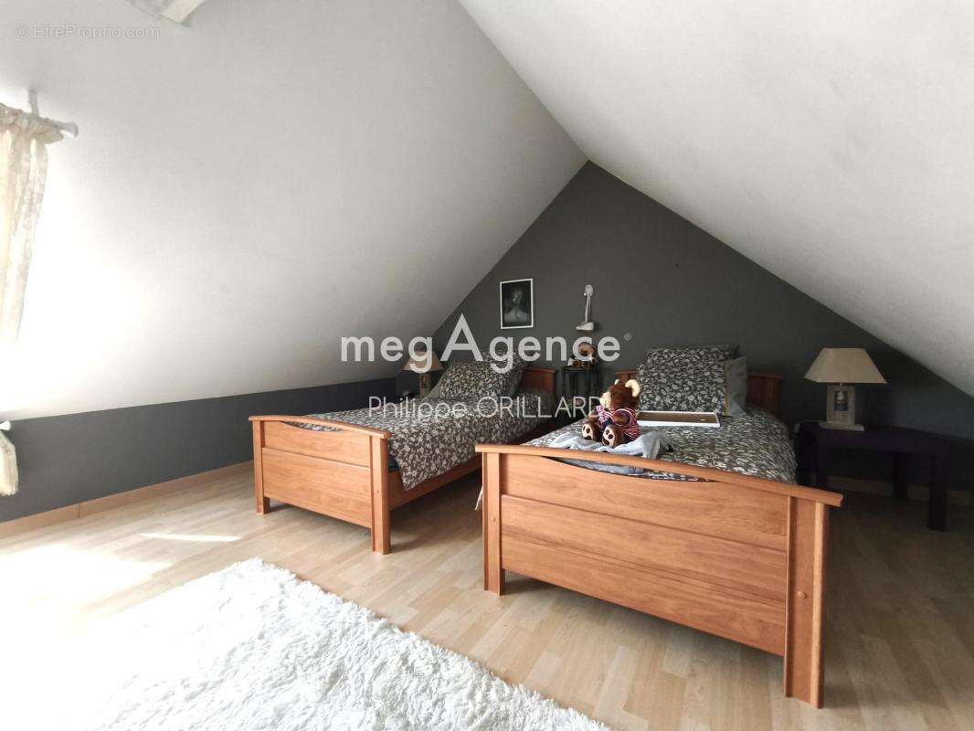 Maison 122 m² 4 chambres avec sa piscine - photo 8