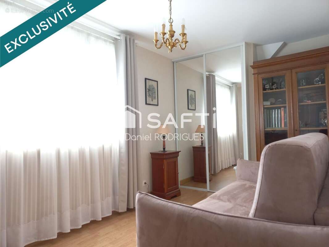 Maison 189 m² à Ozoir-La-Ferriere  - photo 7