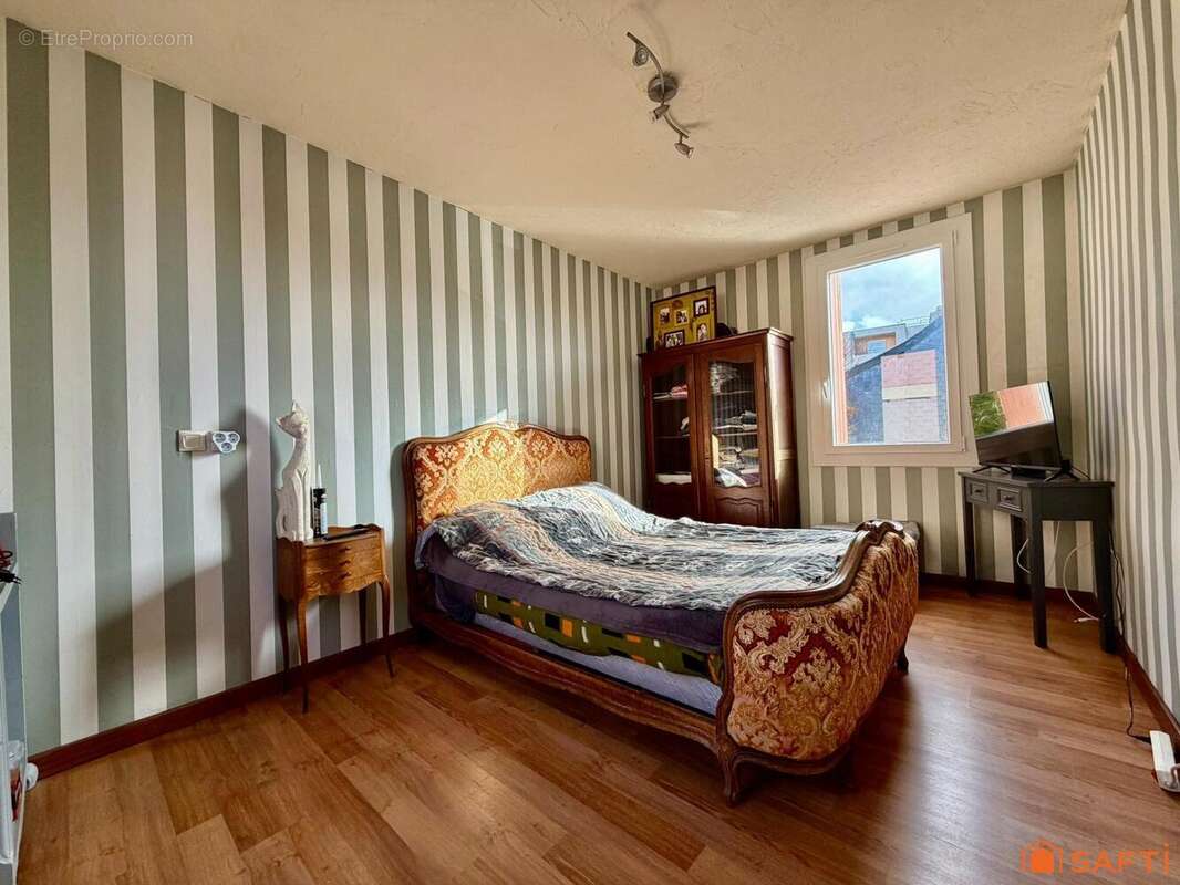 Photo 3 - Maison à DEVILLE-LES-ROUEN