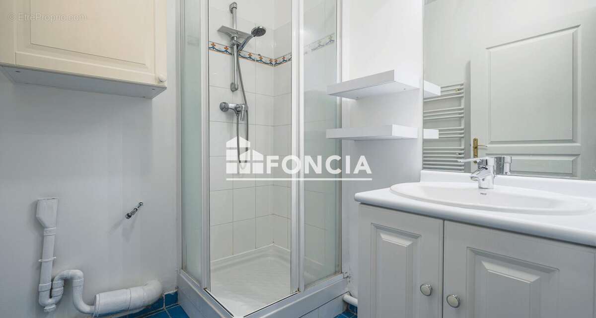 Appartement à LE PLESSIS-ROBINSON