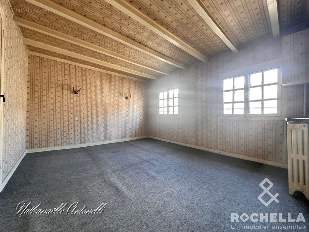 Maison à SAINT-JEAN-D&#039;ANGELY