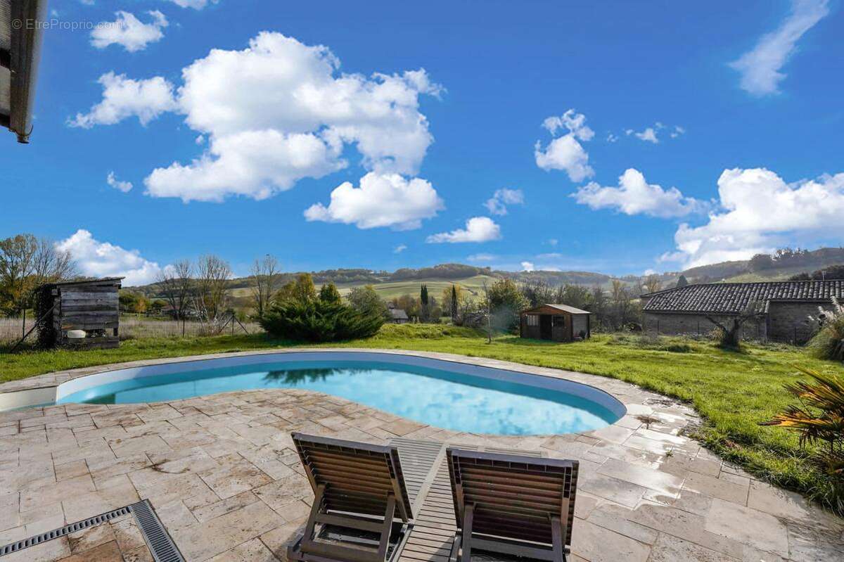 Maison à VERDUN-SUR-GARONNE