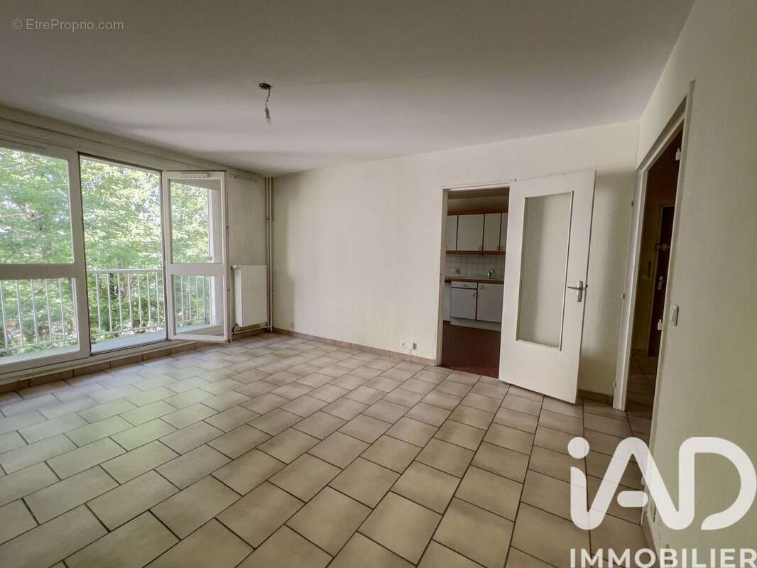 Photo 4 - Appartement à VERNEUIL-SUR-SEINE