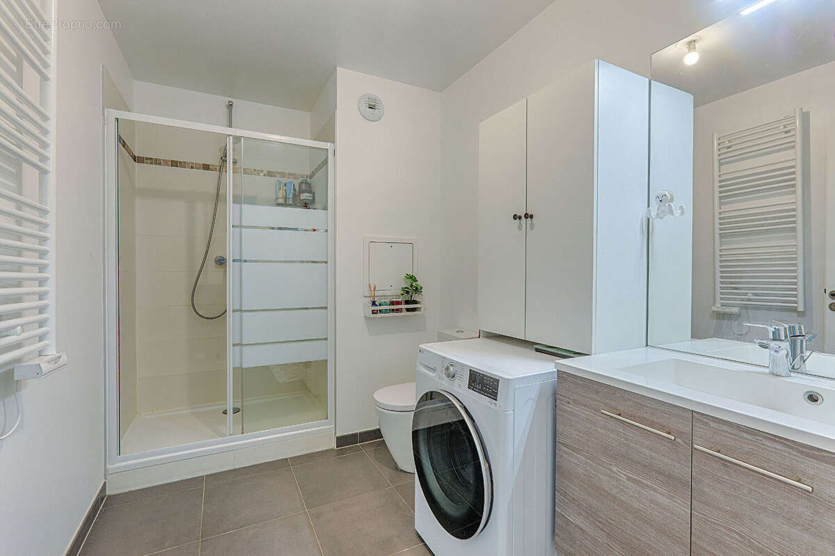 Appartement à FONTENAY-LE-FLEURY