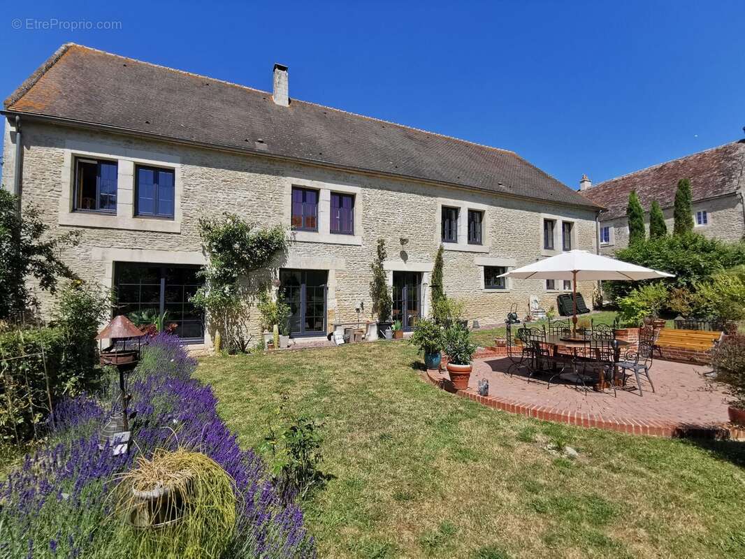 Maison 500 m² à Ernes  - photo 2