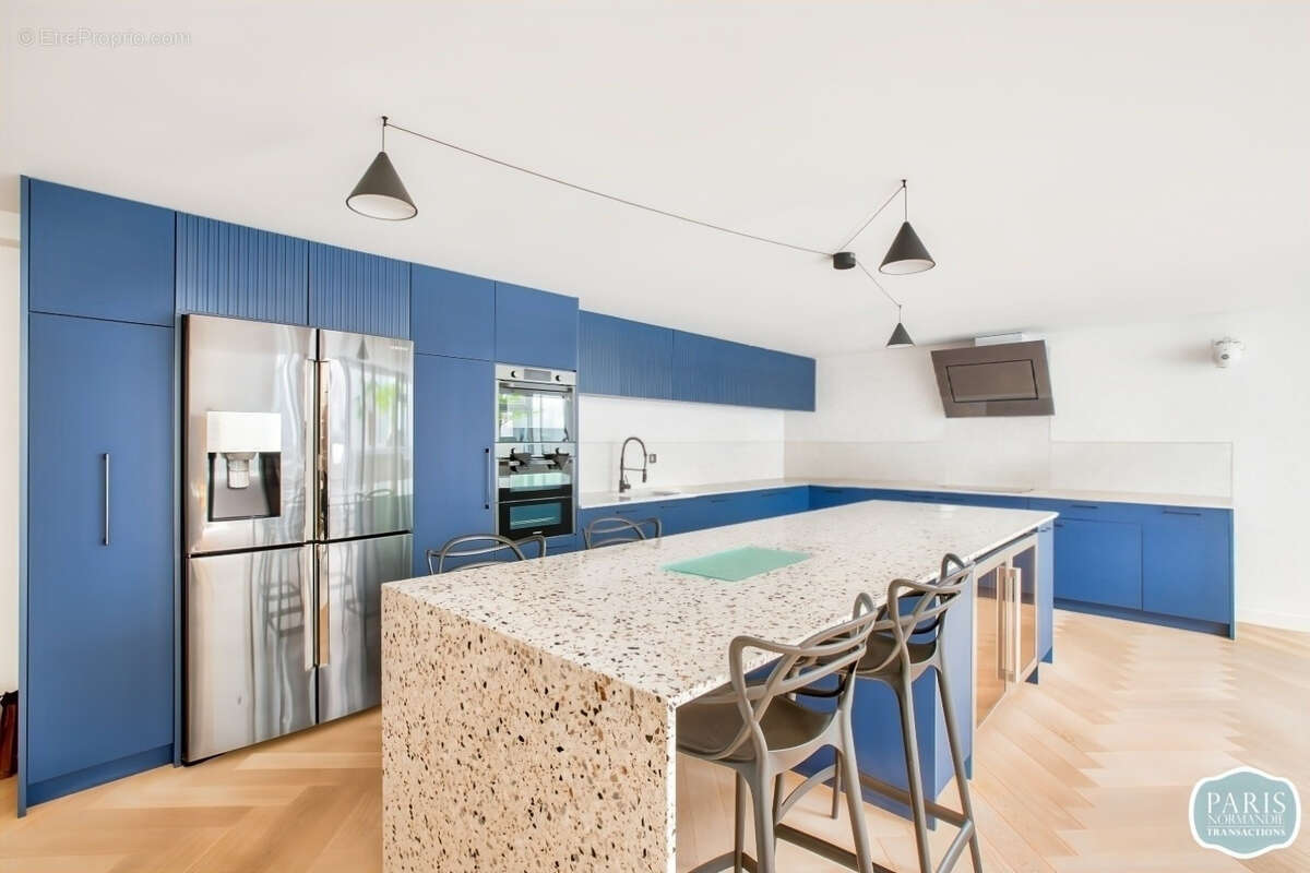 Appartement à BOULOGNE-BILLANCOURT