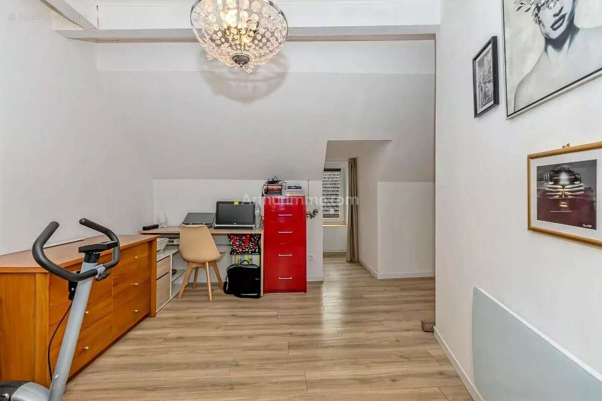 Maison à VIRIEU-LE-GRAND