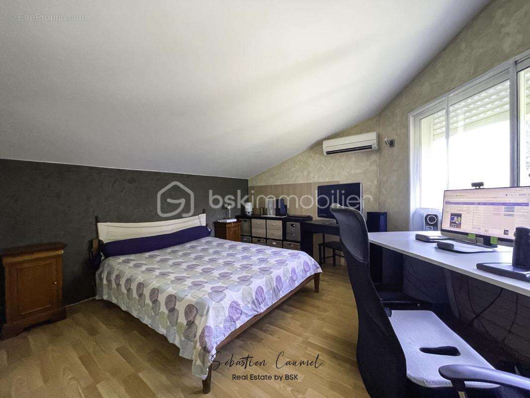 Villa d'architecte · DPE B · Piscine · Terrain 1 607 m² · Saint-Jean-de-Védas (34430) · Montpellier Ouest - photo 12