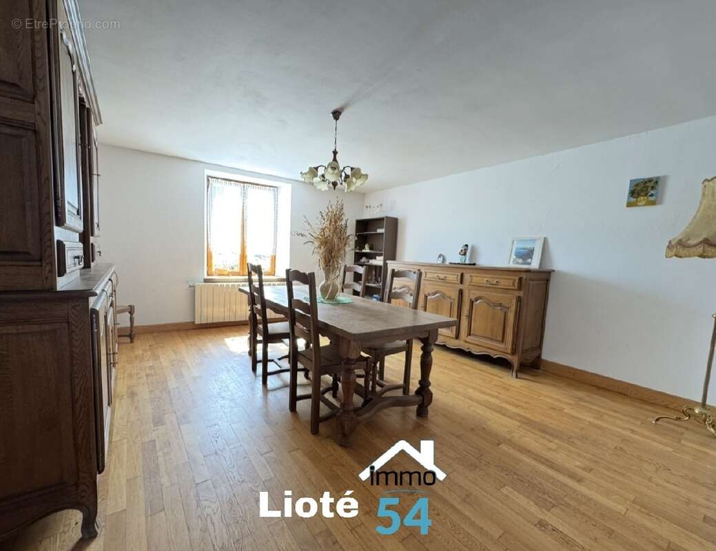 Maison 195 m² à Bremoncourt  - photo 8