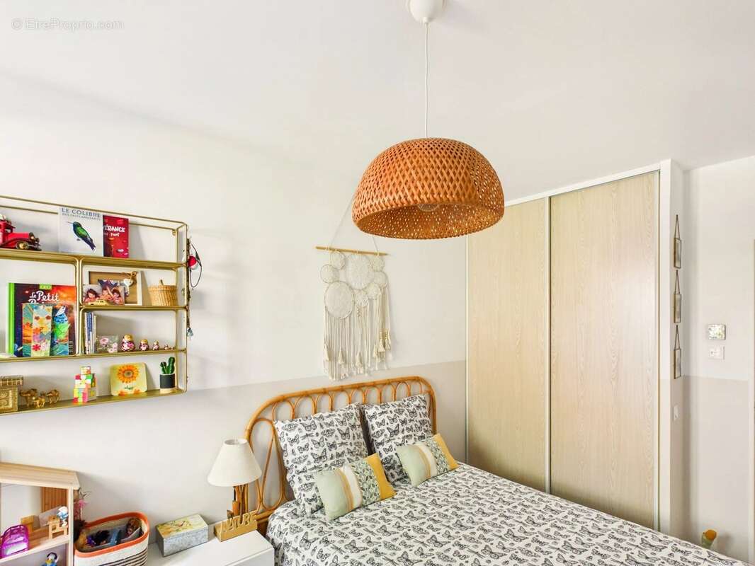 Appartement parfaitement rénové en rez de jardin avec terrasse et garage à Aix-en-Provence - photo 12