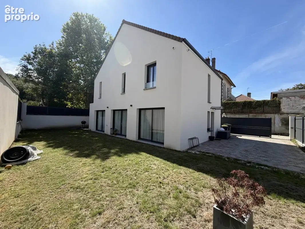 Saint-Rémy-lès-Chevreuse - photo 8