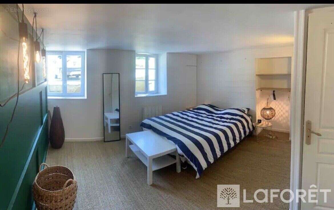 Appartement à MESCHERS-SUR-GIRONDE
